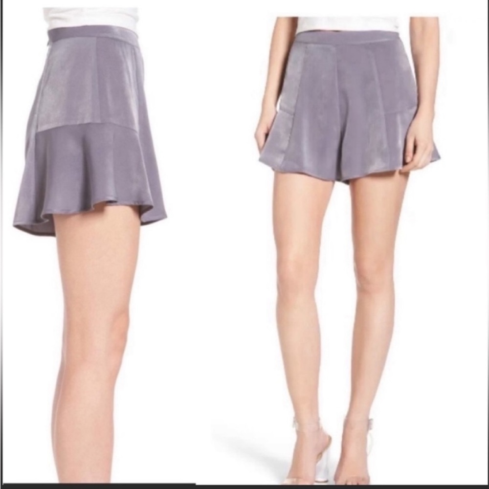 NWT ASTR Highwaisted Flounce Shorts